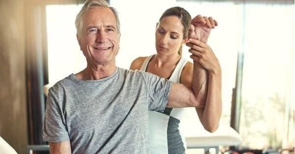  Stroke Recovery: What to Expect at Home
